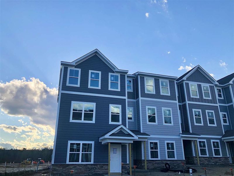 6329 Perry Creek Rd #2308, Raleigh, NC 27616