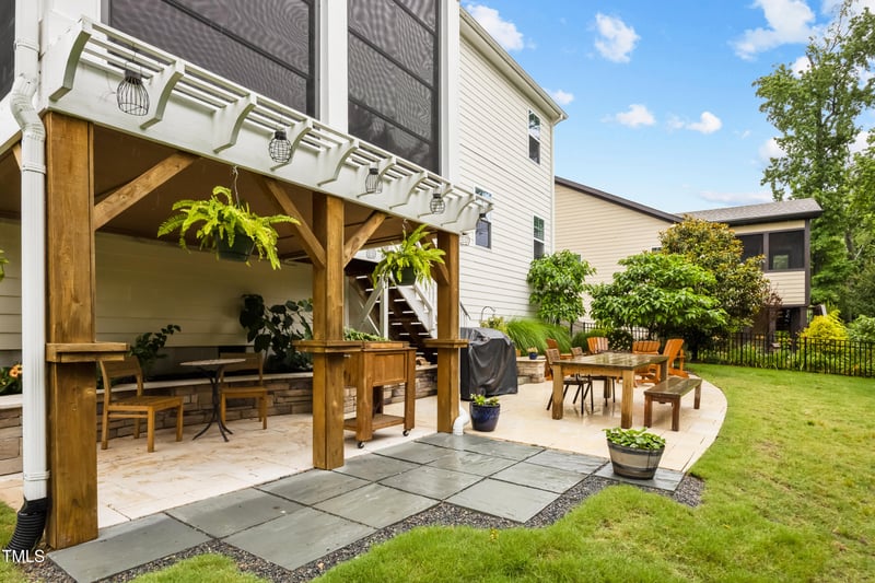 633 Copper Beech Ln, Wake Forest, NC 27587