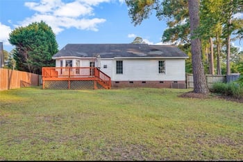 633 Law Rd, Fayetteville, NC 28311