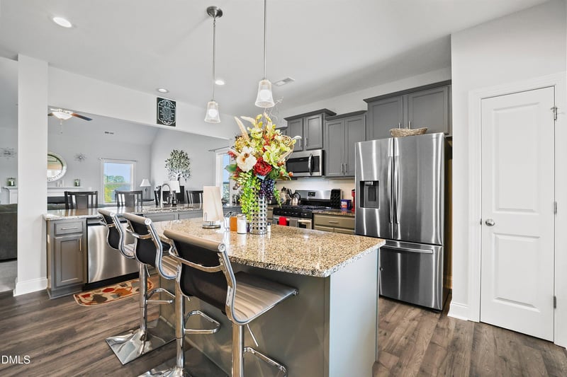 633 Longstanton Ave, Zebulon, NC 27597