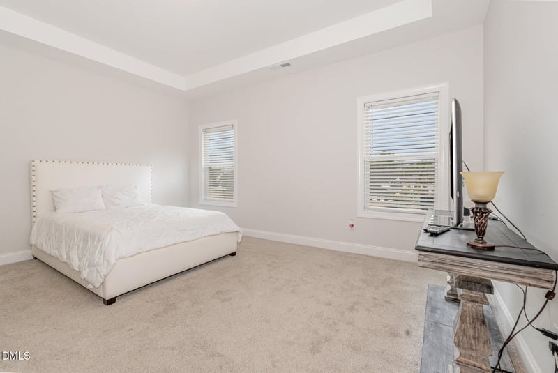 633 Longstanton Ave, Zebulon, NC 27597