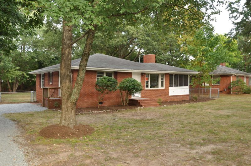 633 Morreene Rd, Durham, NC 27705