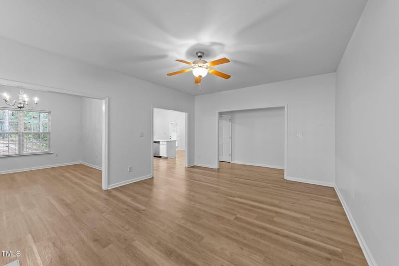 633 Prickly Pear Dr, Fuquay Varina, NC 27526