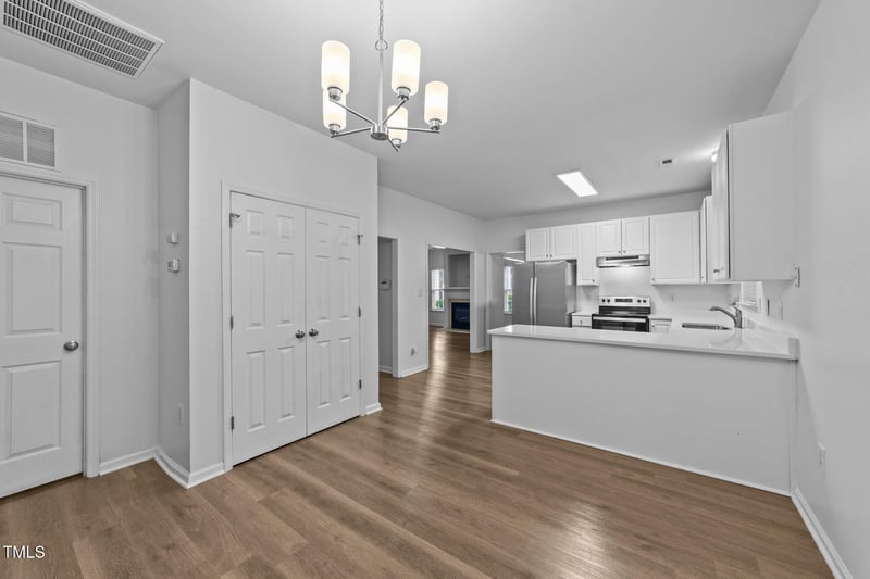 633 Prickly Pear Dr, Fuquay Varina, NC 27526