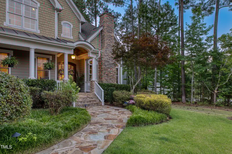 633 Rolling Springs Dr, Cary, NC 27519