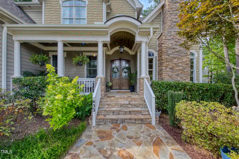 633 Rolling Springs Dr, Cary, NC 27519