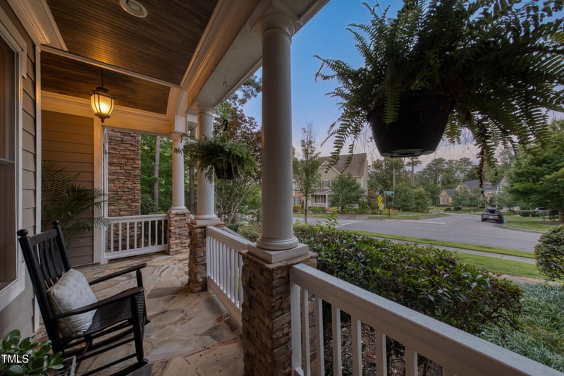 633 Rolling Springs Dr, Cary, NC 27519
