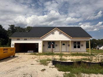 633 Springtooth Dr, Zebulon, NC 27597
