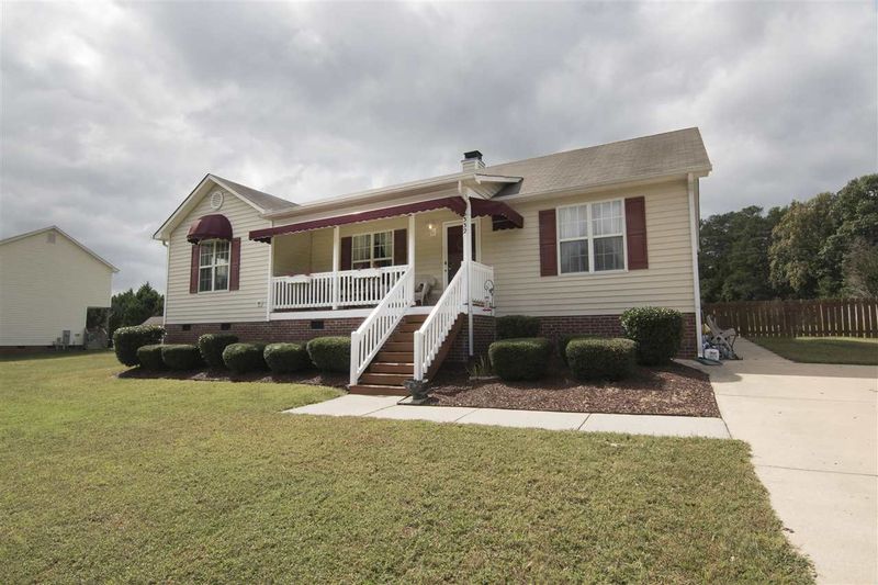 6332 Bridgemont Ln, Willow Springs, NC 27592