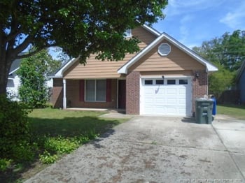 6334 Greycliff Dr, Fayetteville, NC 28314