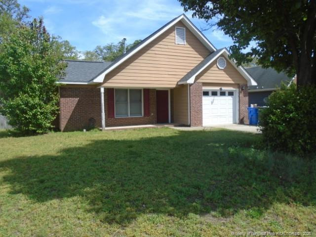 6334 Greycliff Dr, Fayetteville, NC 28314