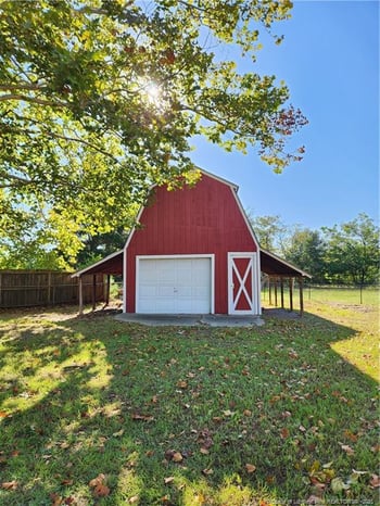 6334 Pine St, Fayetteville, NC 28311