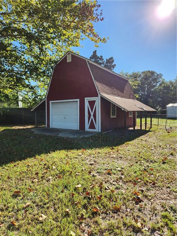 6334 Pine St, Fayetteville, NC 28311