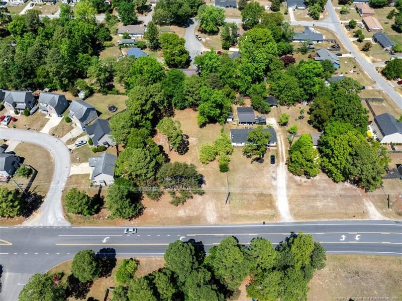 6338 Bailey Lake Rd, Fayetteville, NC 28304
