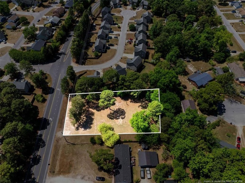 6338 Bailey Lake Rd, Fayetteville, NC 28304