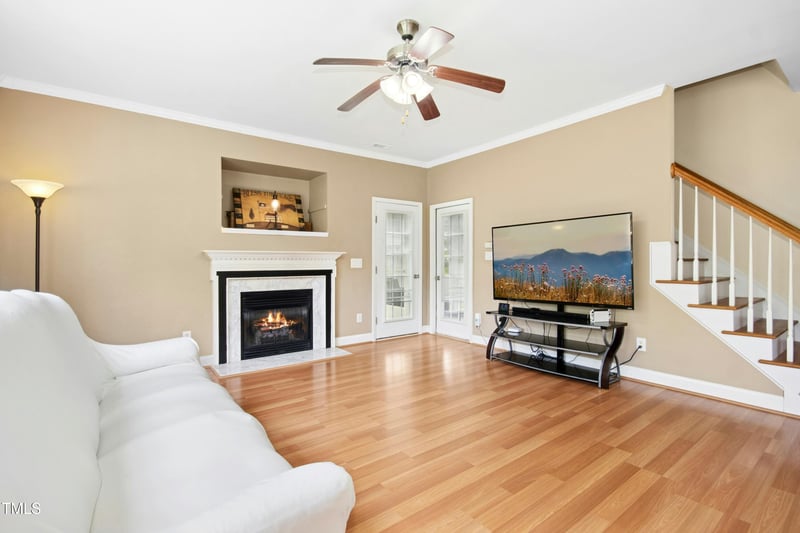 634 Cotton Brook Dr, Fuquay Varina, NC 27526