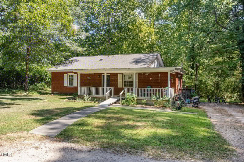 634 Old Zebulon Rd, Wendell, NC 27591