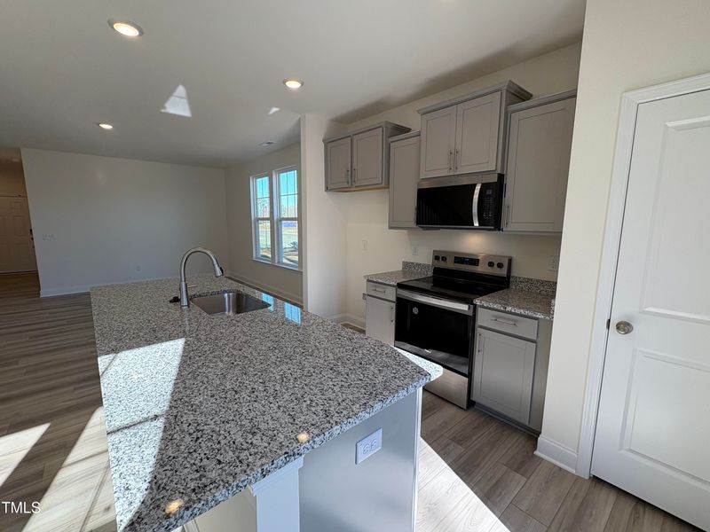 6340 Lady Eliza Ln, Raleigh, NC 27610