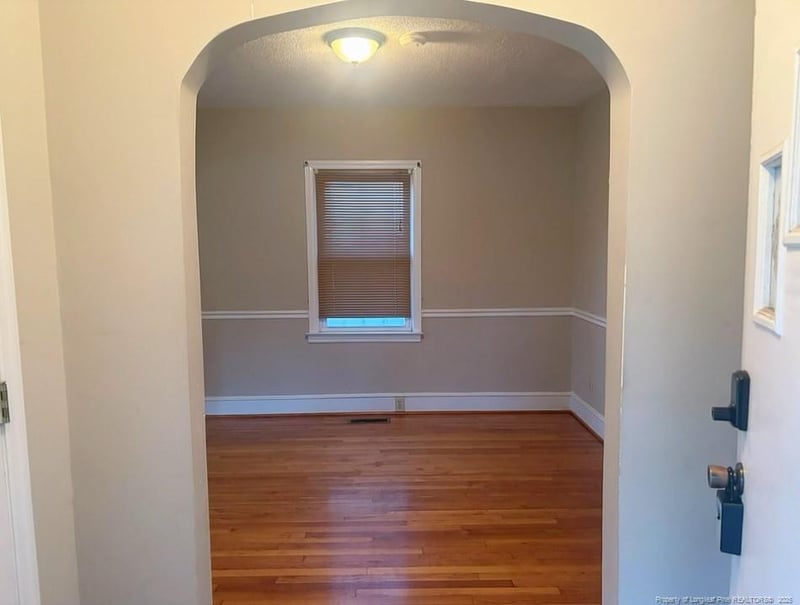 6341 Cliffdale Rd, Fayetteville, NC 28314