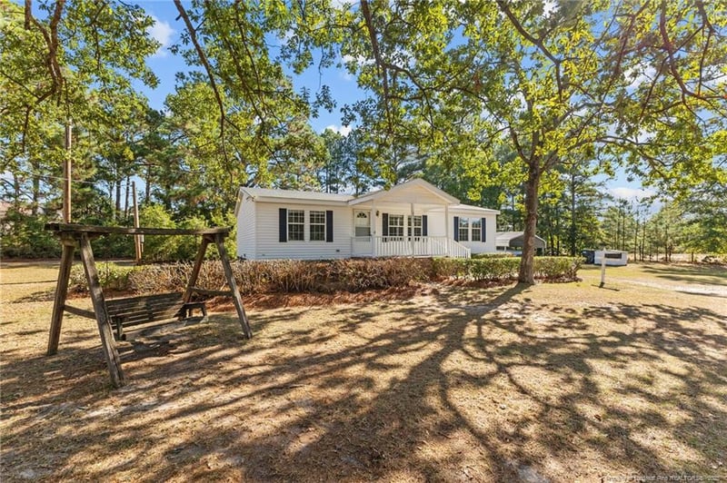 6342 Fisher Dr, Fayetteville, NC 28304