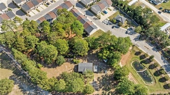 6342 Fisher Dr, Fayetteville, NC 28304
