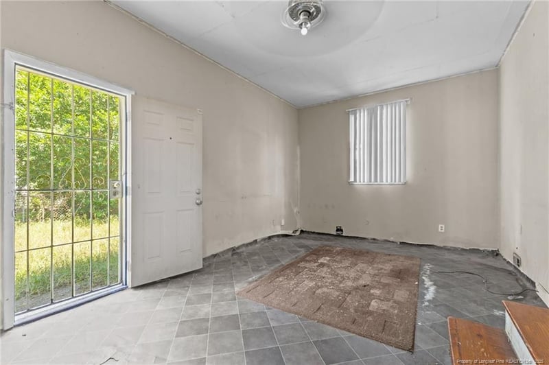 6343 Pawling Ct, Fayetteville, NC 28304