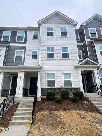 6345 Perry Creek Rd, Raleigh, NC 27616
