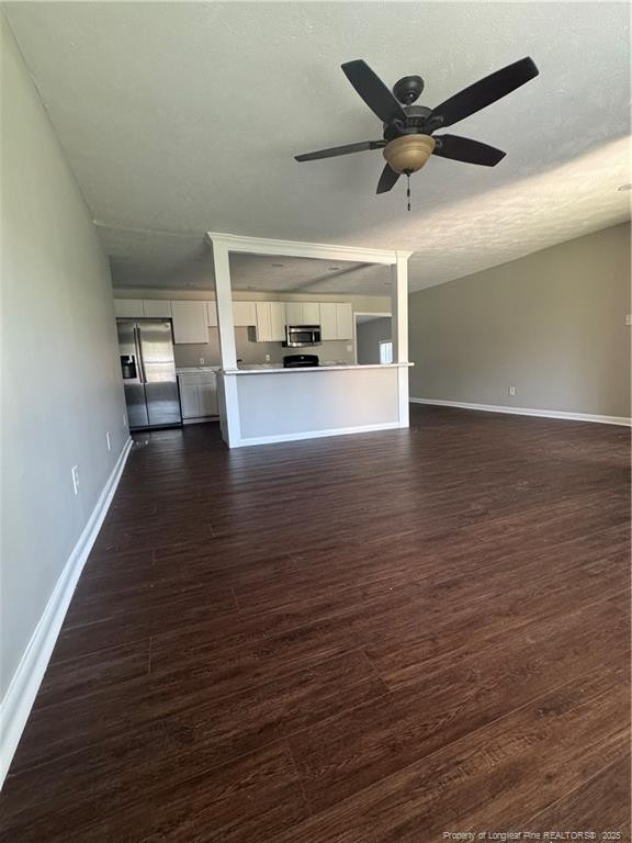 6345 Rutherglen Dr, Fayetteville, NC 28304