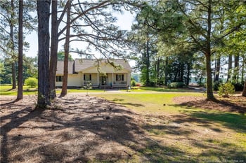 6346 Dunn Rd, Roseboro, NC 28382