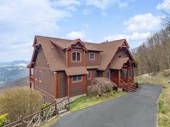 635 Acorn Nvno, Zionville, NC 28698