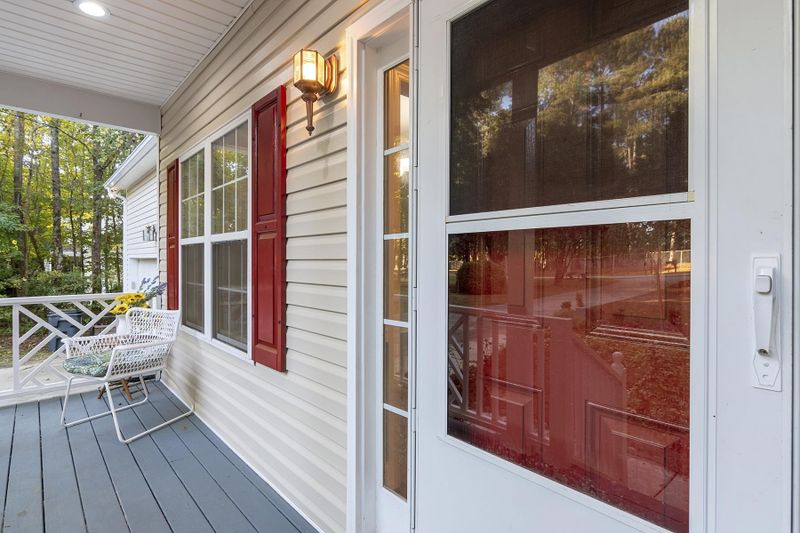 635 Castleberry Rd, Clayton, NC 27520