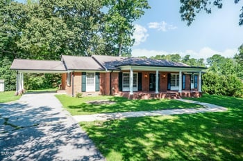 635 Green Willow Cir, Wendell, NC 27591