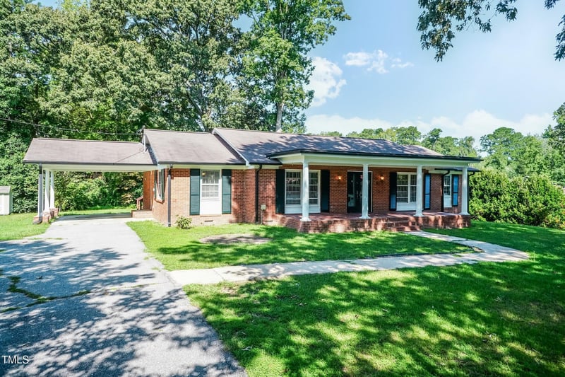 635 Green Willow Cir, Wendell, NC 27591