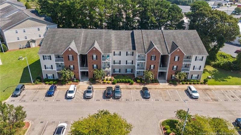635 Marshtree Ln #302, Fayetteville, NC 28314