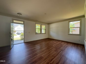 635 Piper Stream Cir, Cary, NC 27519