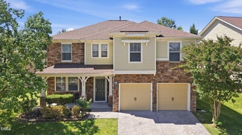 635 Piper Stream Cir, Cary, NC 27519