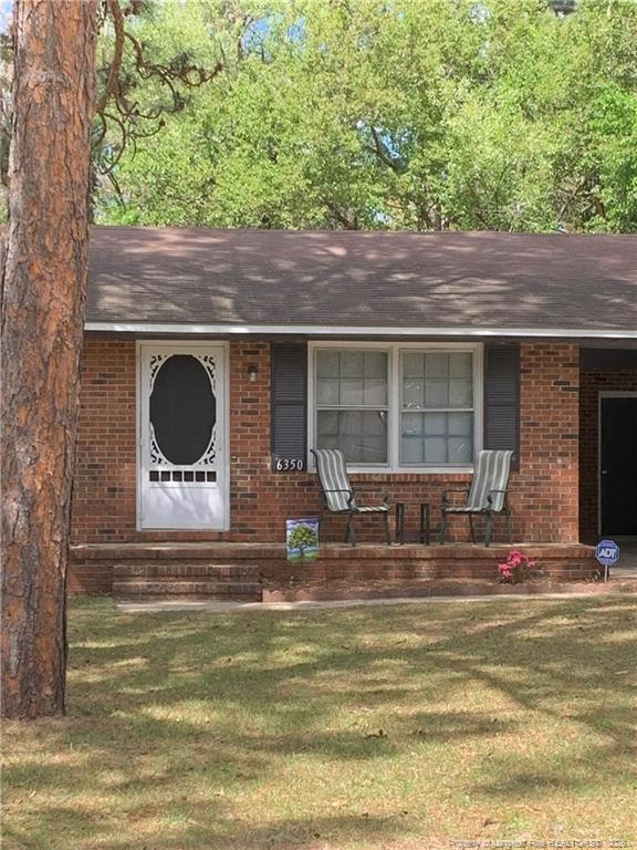 6350 Rockford Dr, Fayetteville, NC 28304