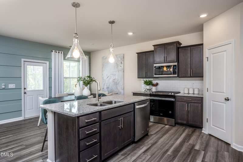 636 Fosterton Cottage Way, Raleigh, NC 27603