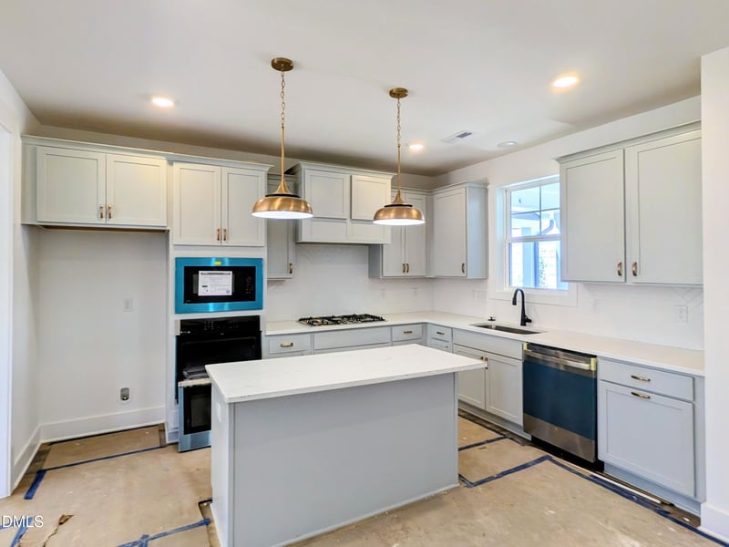 636 Helping Horse Ln, Wendell, NC 27591