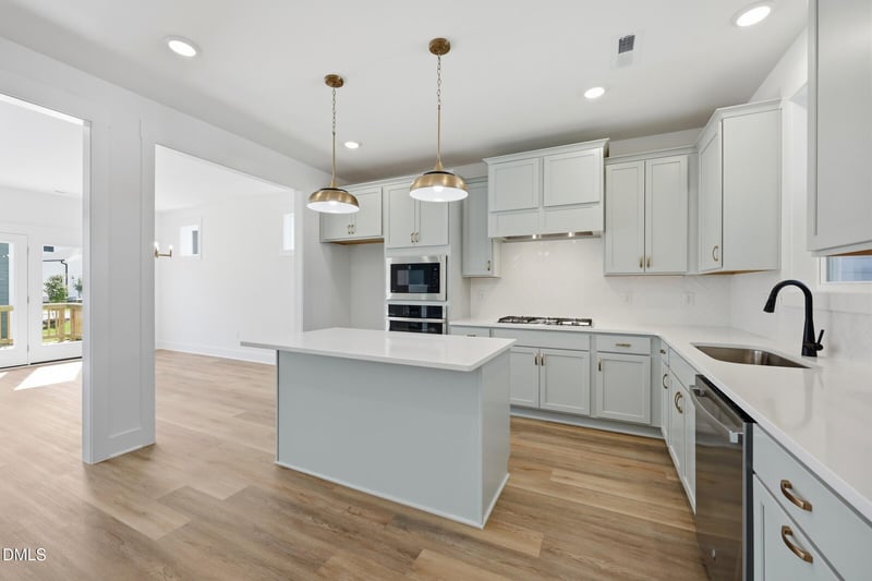 636 Helping Horse Ln, Wendell, NC 27591