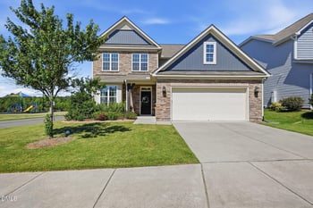 636 Hiddenbrook Dr, Durham, NC 27703