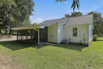 636 Lake Glad Rd, Wendell, NC 27591