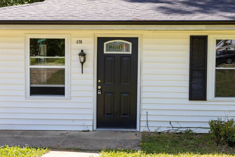 636 Peyton St, Raleigh, NC 27610