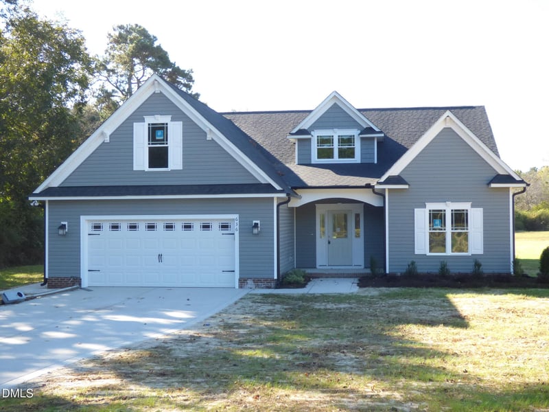 636 Tart Town Rd, Dunn, NC 28334