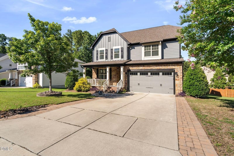 637 Apalachia Lake Dr, Fuquay Varina, NC 27526