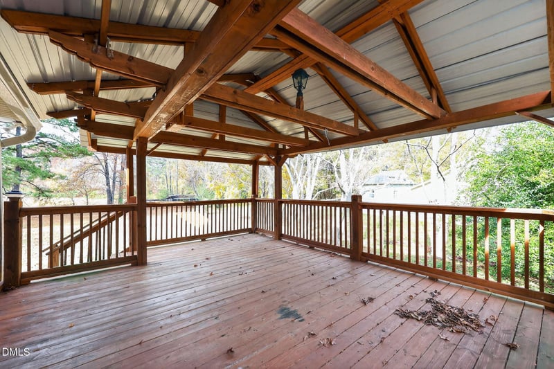 637 Bullhardt Dr, Zebulon, NC 27597