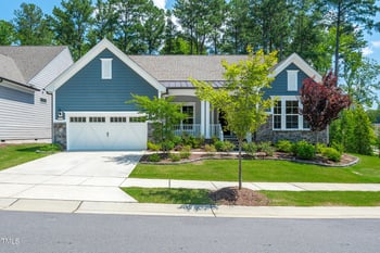 637 Hatters Creek Ln, Wake Forest, NC 27587
