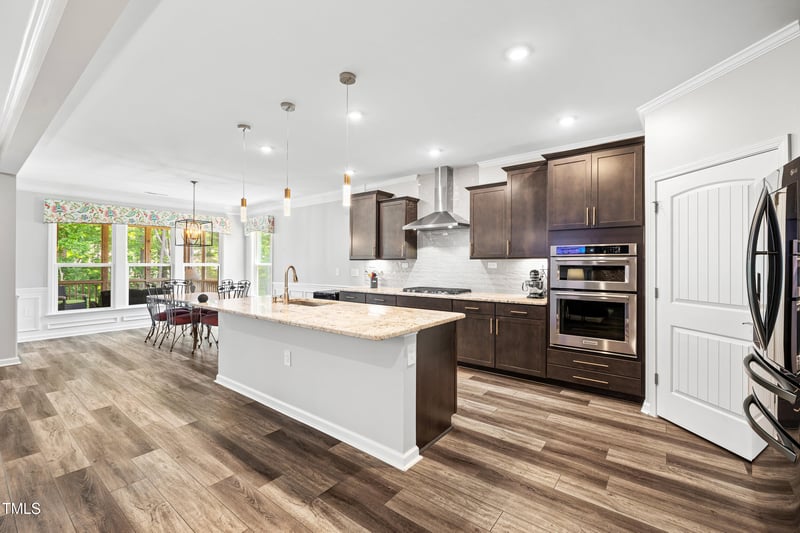 637 Hatters Creek Ln, Wake Forest, NC 27587