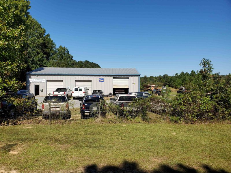 637 Haw Branch Rd, Sanford, NC 27330