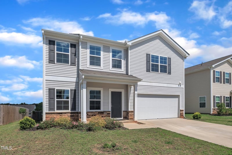 637 Marrian Dr, Clayton, NC 27520